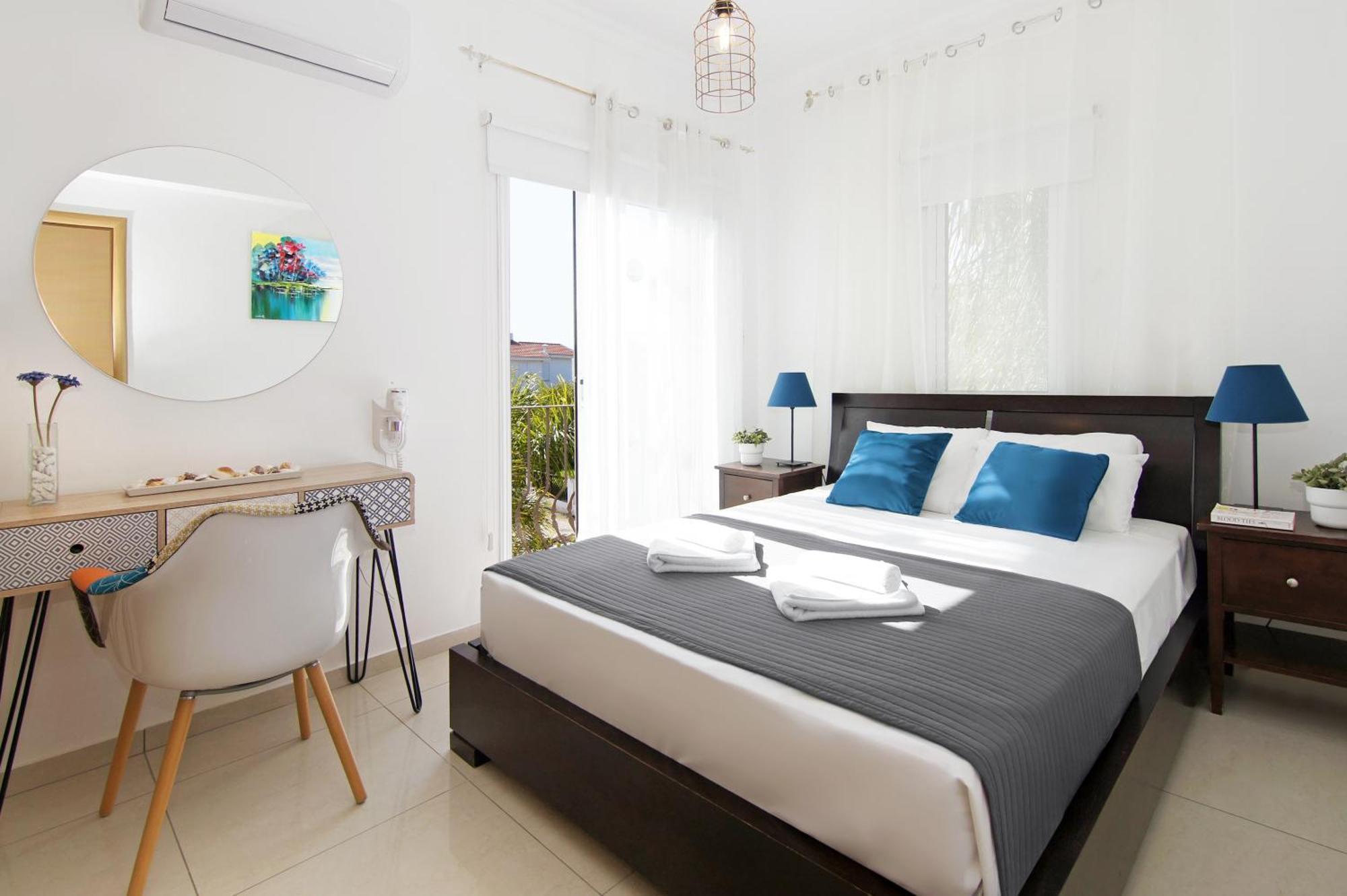 Villa Alyson Paralimni Exterior photo